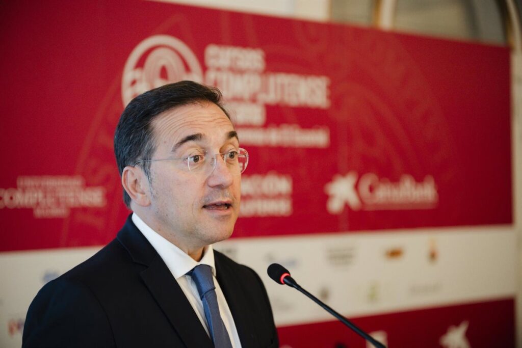 Albares celebra acuerdo sobre Gibraltar y describe el fin de la Verja como pieza clave del Brexit