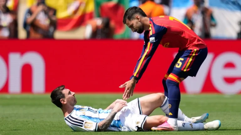 Álex Baena hace historia al conquistar Eurocopa, Juegos Olímpicos y Mundial de forma consecutiva Álex Baena hace historia al conquistar Eurocopa, Juegos Olímpicos y Mundial de forma consecutiva