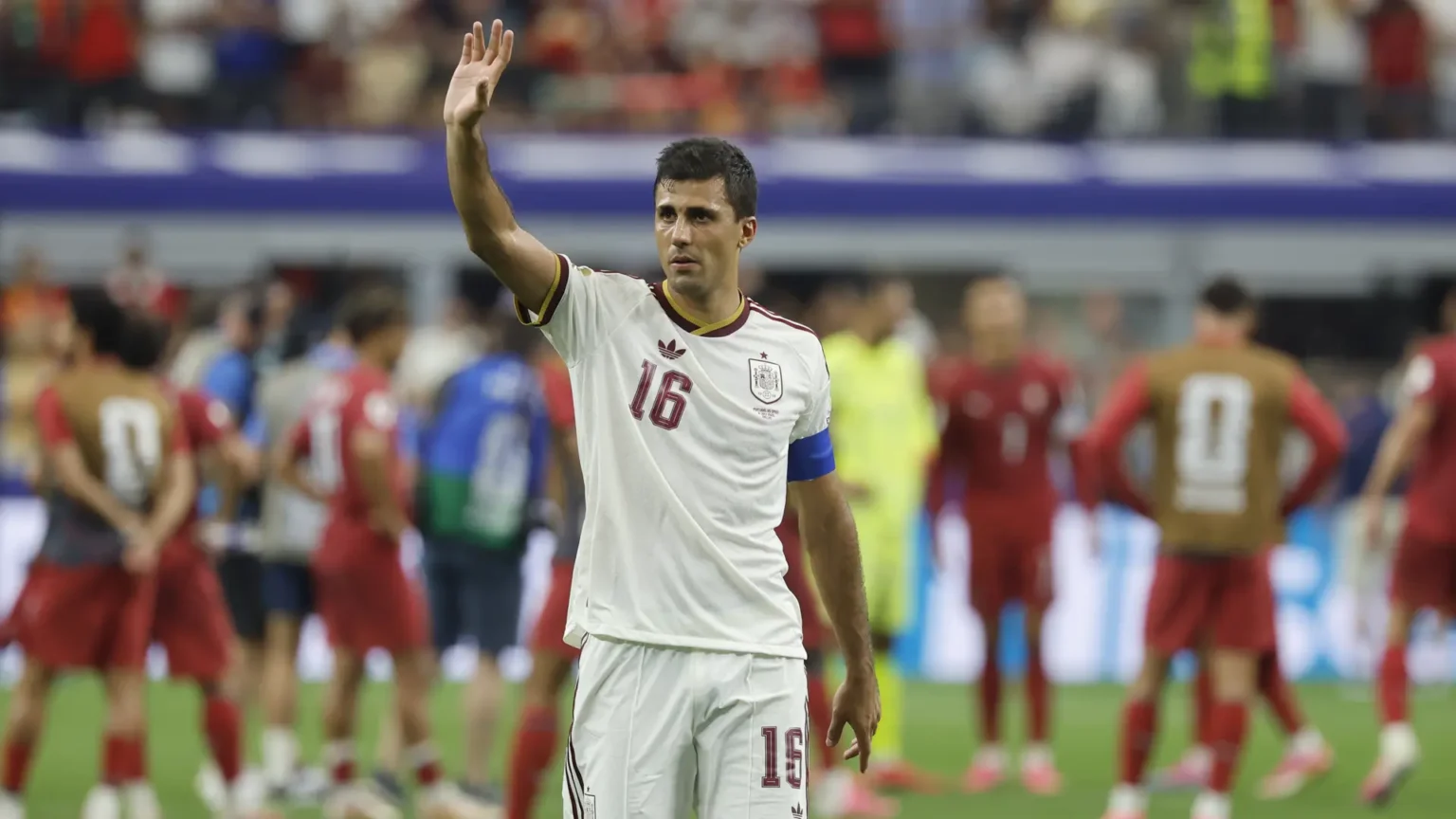Luis de la Fuente sorprende con la alineación de España ante Bélgica en cuartos de final del Mundial 2026