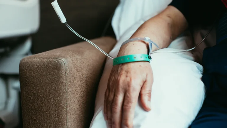 El cáncer se mantiene como primera causa de muerte en España por segundo año consecutivo El cáncer se mantiene como primera causa de muerte en España por segundo año consecutivo