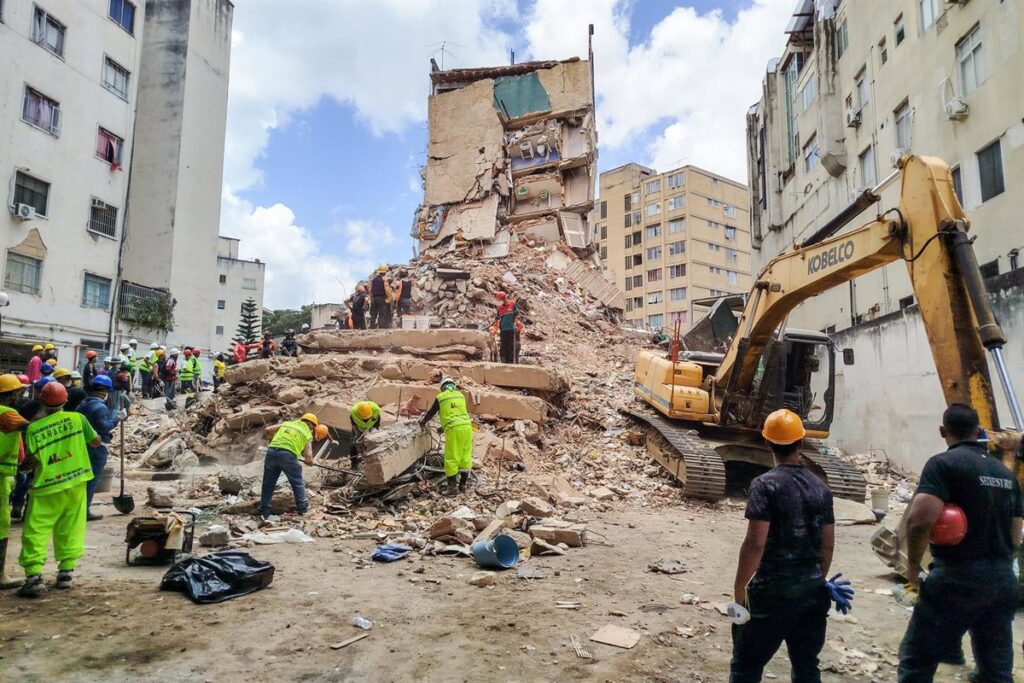 España eleva a 26 los fallecidos y 150 los desaparecidos por terremotos en Venezuela España eleva a 26 los fallecidos y 150 los desaparecidos por terremotos en Venezuela