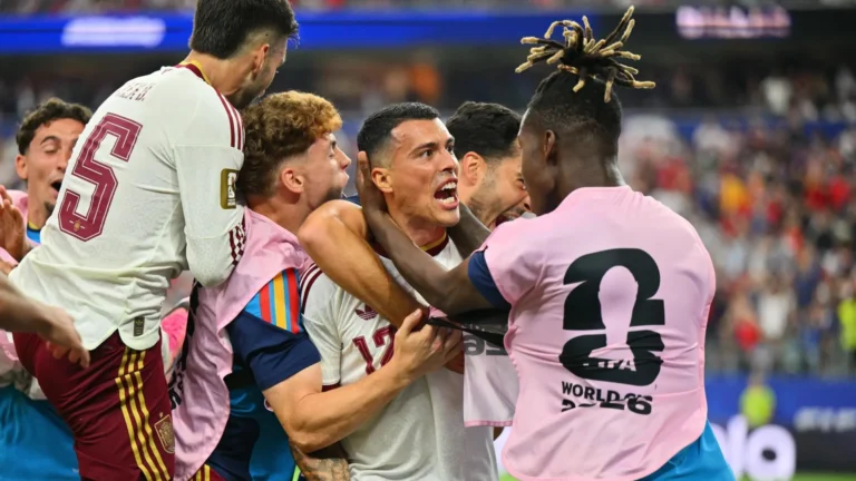 España y Argentina se enfrentan en la final del Mundial tras más de un mes de competencia España y Argentina se enfrentan en la final del Mundial tras más de un mes de competencia