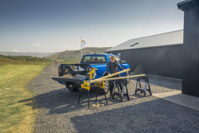 Ford Ranger PHEV reduce hasta 9,000 veces las emisiones frente a un generador de gasolina Ford Ranger PHEV reduce hasta 9,000 veces las emisiones frente a un generador de gasolina