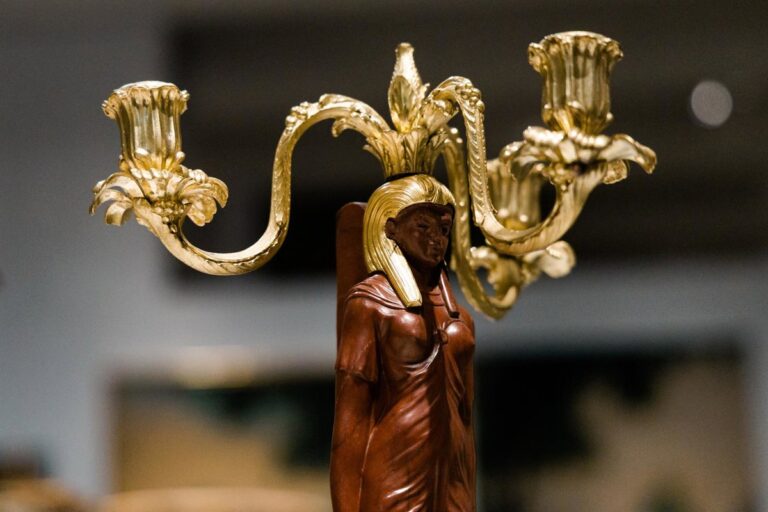 Patrimonio Nacional descubre tres candelabros inéditos del orfebre Luigi Valadier en sus fondos