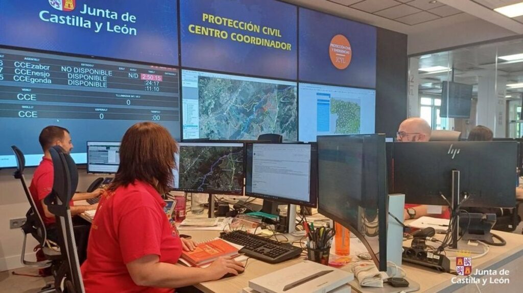 Seis personas evacuadas al hospital por inhalación de humo tras incendio en hostal de Pancorbo Seis personas evacuadas al hospital por inhalación de humo tras incendio en hostal de Pancorbo