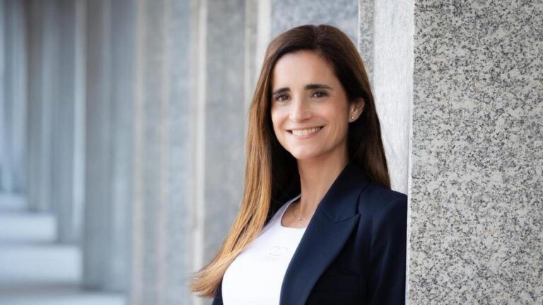 Una directora de construcción con 25 años de experiencia rompe barreras en un sector en transformación Una directora de construcción con 25 años de experiencia rompe barreras en un sector en transformación
