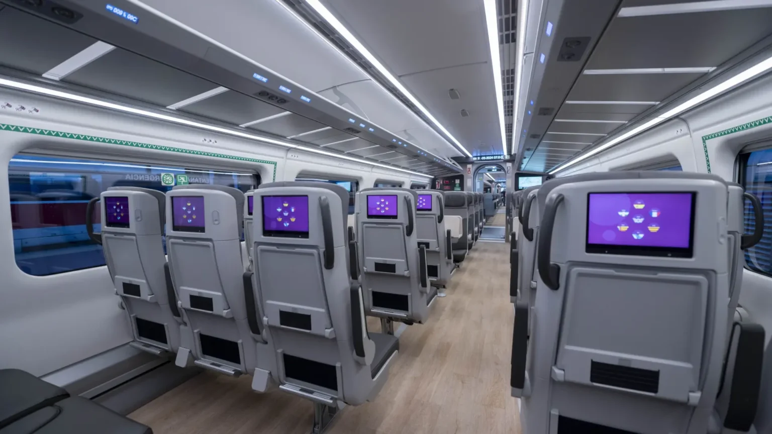 Renfe lanza licitación de 85 millones de euros para renovar el servicio de wifi en sus trenes AVE