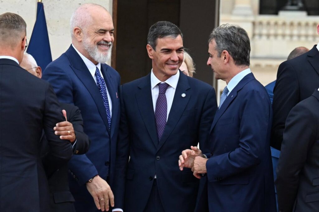 Pedro Sánchez insiste en mantener el apoyo militar a Ucrania y aprobar nuevas sanciones contra Rusia