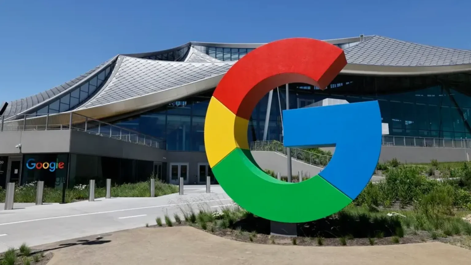 Tribunal europeo confirma multa histórica de 4,125 millones de euros a Google por abuso con Android Tribunal europeo confirma multa histórica de 4,125 millones de euros a Google por abuso con Android