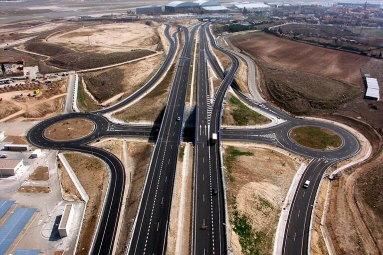 Tribunal Supremo desestima recursos contra OHLA por 283 millones de euros en caso de autopista M-12 Tribunal Supremo desestima recursos contra OHLA por 283 millones de euros en caso de autopista M-12