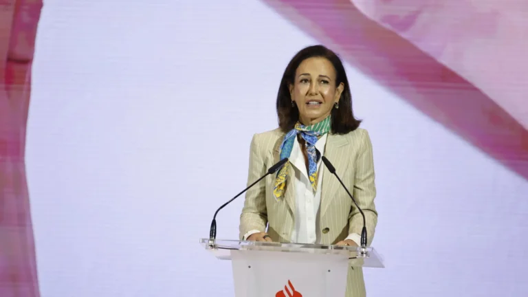 Banco Santander dispara sus ganancias 31% en el primer semestre de 2026 con beneficio de 8,973 millones de euros Banco Santander dispara sus ganancias 31% en el primer semestre de 2026 con beneficio de 8,973 millones de euros