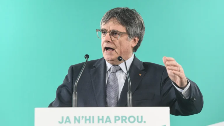 Bruselas responde a Puigdemont que corresponde a tribunales españoles aplicar la amnistía