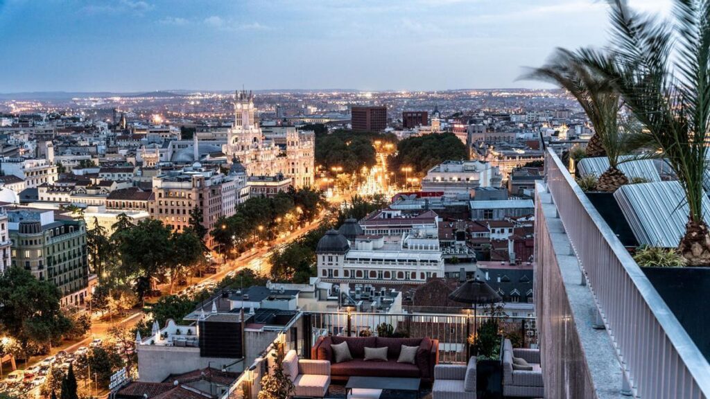 Club Financiero Génova cumple más de 50 años como punto de encuentro empresarial en el corazón de Madrid Club Financiero Génova cumple más de 50 años como punto de encuentro empresarial en el corazón de Madrid