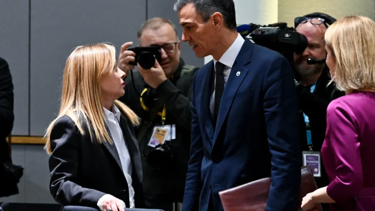 Crisis migratoria en Ceuta desencadena enfrentamiento diplomático sin precedentes entre España e Italia