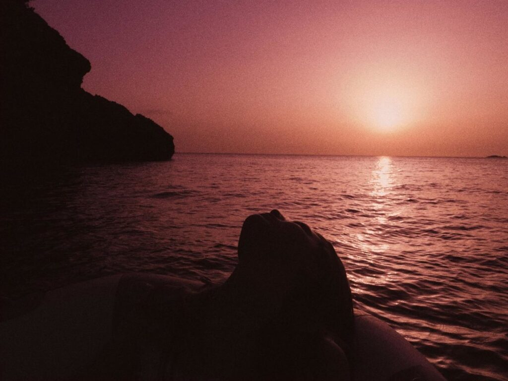 Eclipse llega a Ibiza con alta gastronomía y rituales en El Silencio de Cala Molí