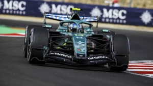 Fernando Alonso celebra mejoras de Aston Martin pese a terminar sin puntos en Hungría Fernando Alonso celebra mejoras de Aston Martin pese a terminar sin puntos en Hungría