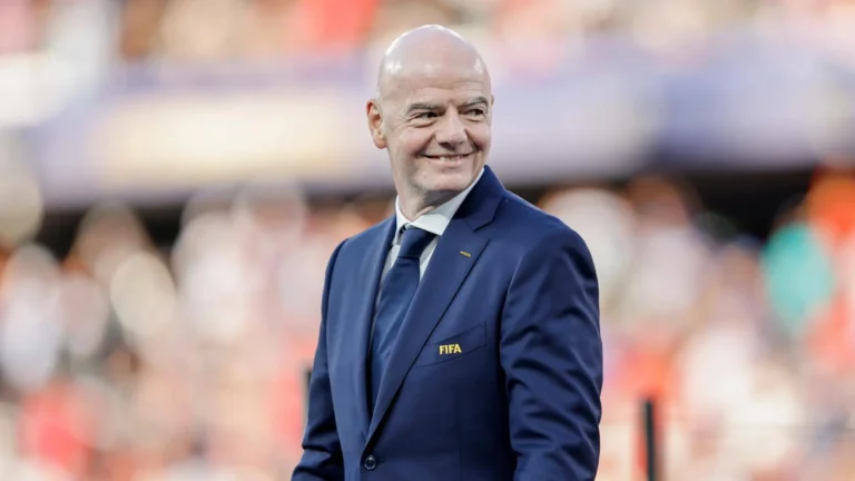 FIFA reconoce errores en fallido proyecto de privatización del Mundial y advierte sobre ataques futuros