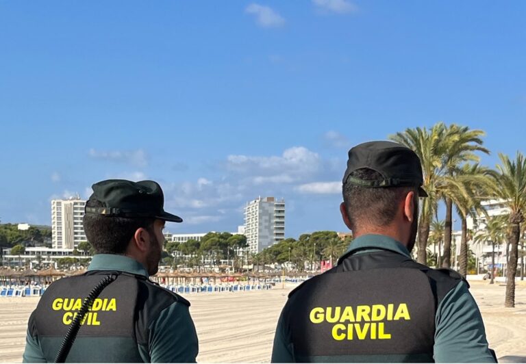Hallan cadáver en avanzado estado de descomposición en aguas de Port Adriano