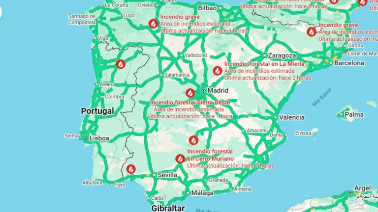 España declara emergencia nacional por incendios forestales que afectan a más de 95,000 personas