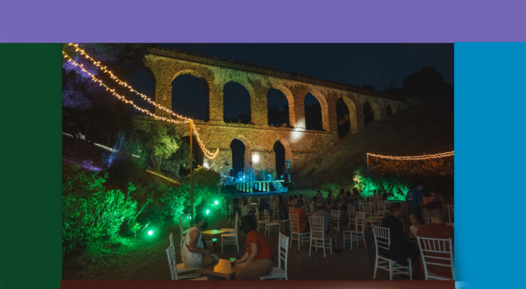 La Plaza del Sexi despide julio con gastronomía, música en directo y el musical Mamma Mia en Almuñécar