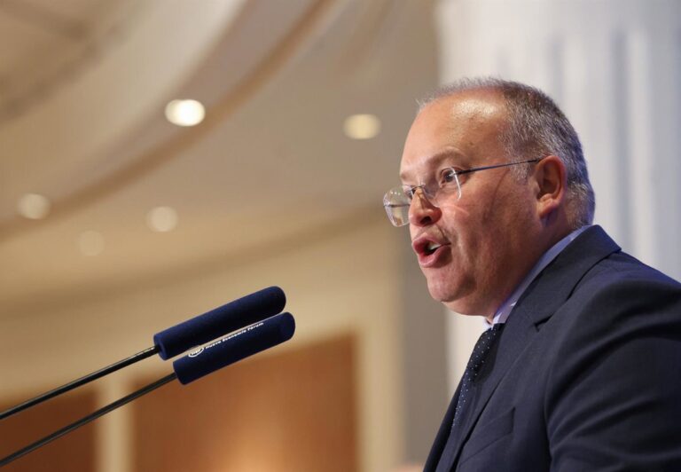 PP acusa al gobierno de Sánchez de usar el pacto climático como excusa en incendios PP acusa al gobierno de Sánchez de usar el pacto climático como excusa en incendios