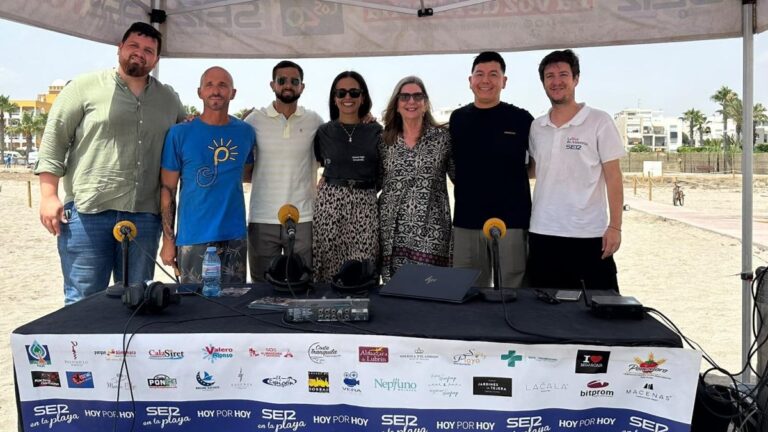 Programa Hoy por Hoy Levante aborda vivienda, gastronomía y deportes desde Vera