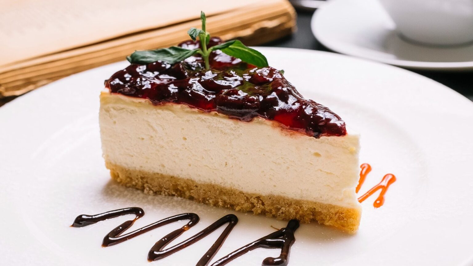 El secreto de la auténtica tarta de queso vasca según chefs del País Vasco: nata y queso azul