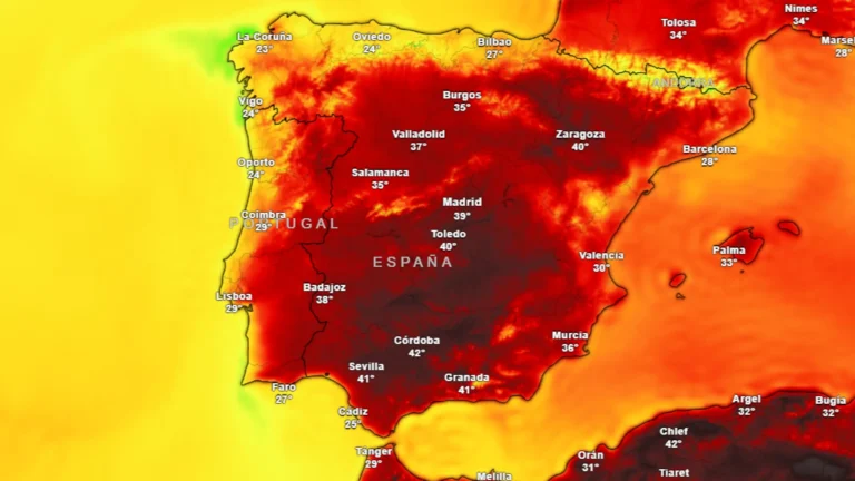 España enfrenta su tercera ola de calor con 13 comunidades en alerta y temperaturas de hasta 44 grados España enfrenta su tercera ola de calor con 13 comunidades en alerta y temperaturas de hasta 44 grados