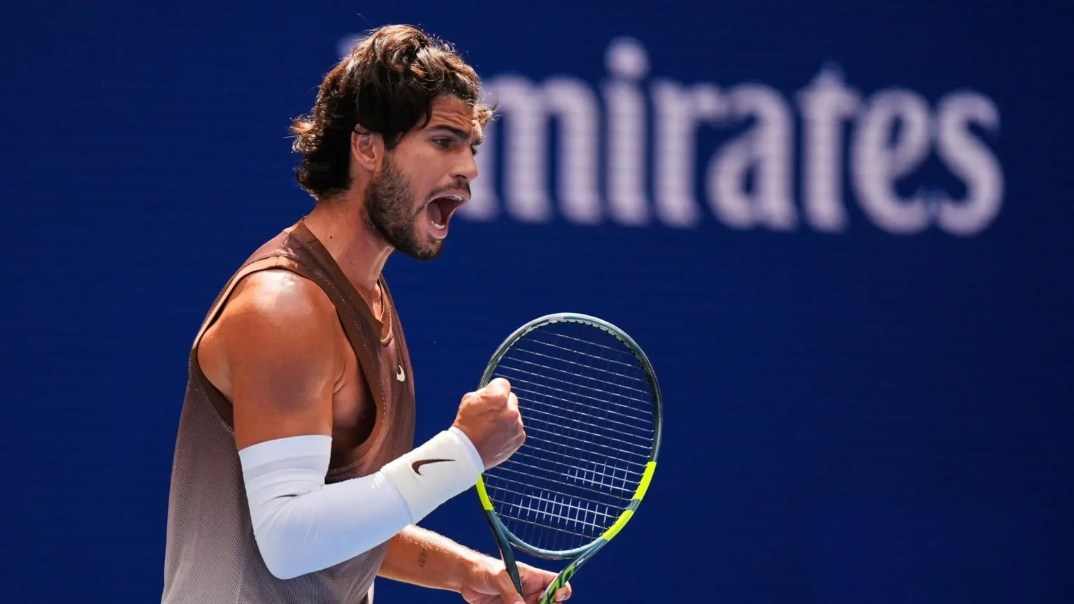 Carlos Alcaraz extiende su racha a 15 victorias consecutivas en Grand Slams tras regresar de lesión