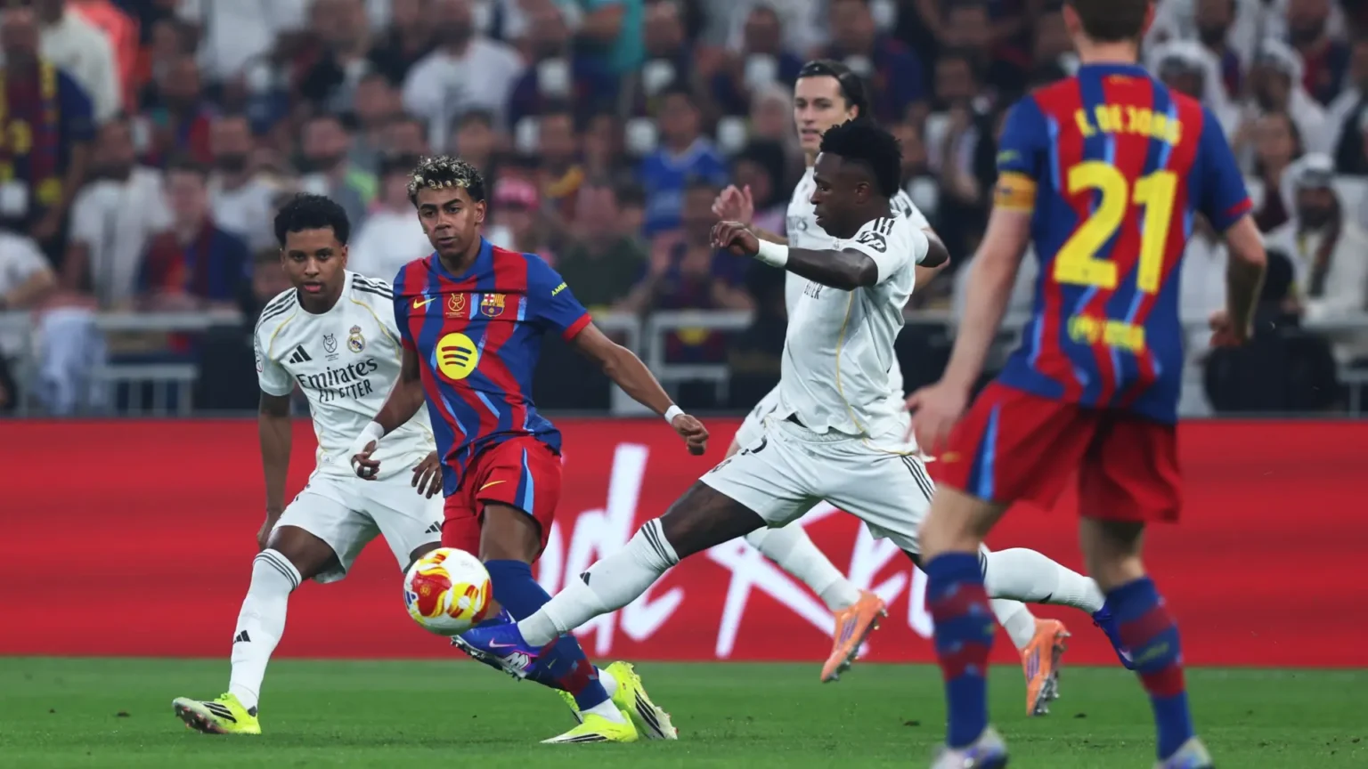 Confirman fecha y hora del primer Clásico Barcelona-Real Madrid de la temporada 2026-27